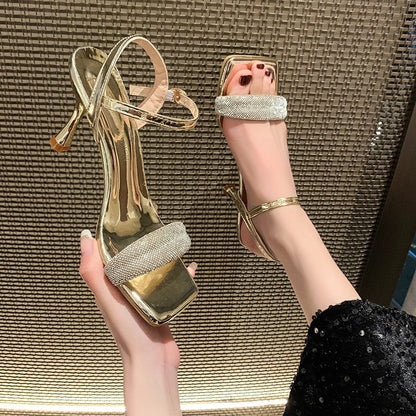 Schicke legere Sandalen für Damen